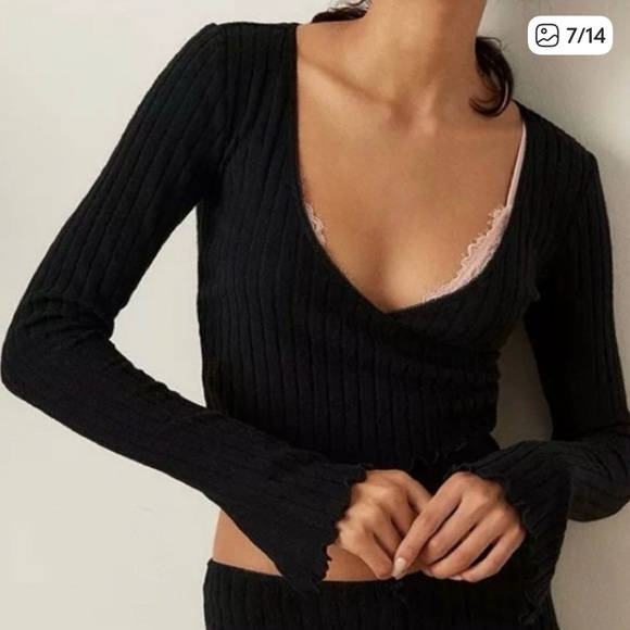 Urban Outfitters x Out From Under Lila Brushed Rib Wrap Top - Picture 2 of 3